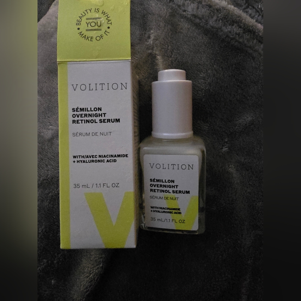 BNIB Volition semillon overnight retinol serum 1.1‎ fl oz